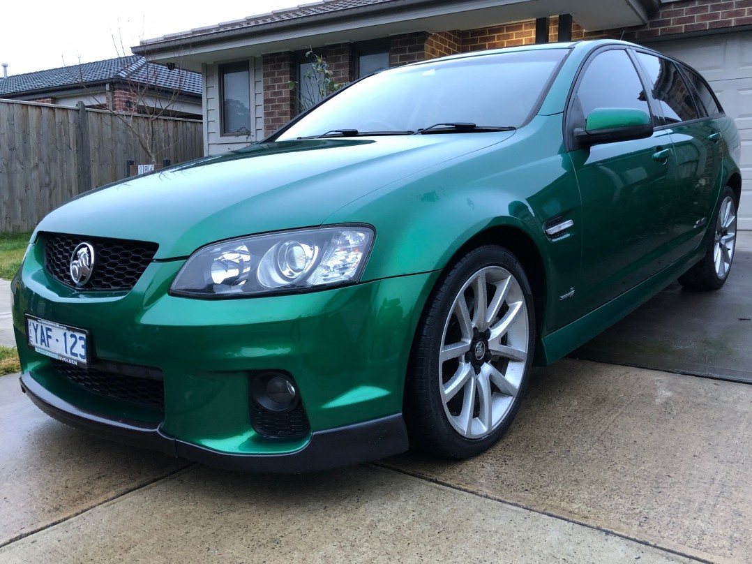 2010 Holden SS V