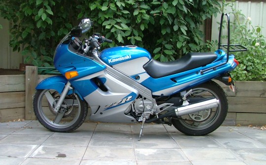 2001 Kawasaki ZZR-250