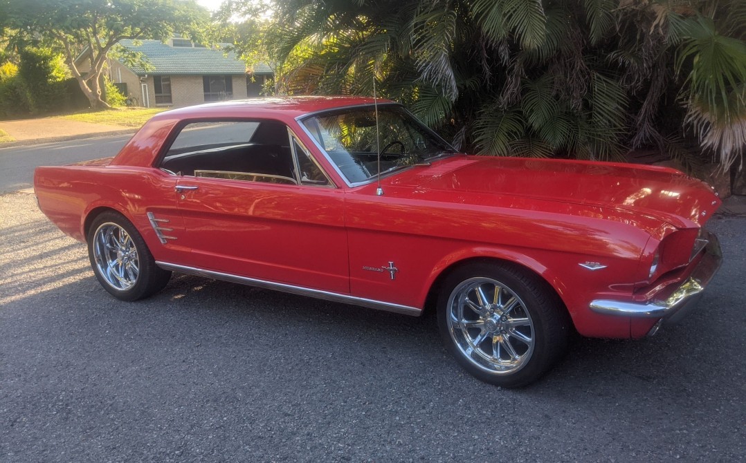 1966 Ford MUSTANG