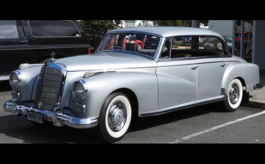 1959 Mercedes-Benz W189 - 300d