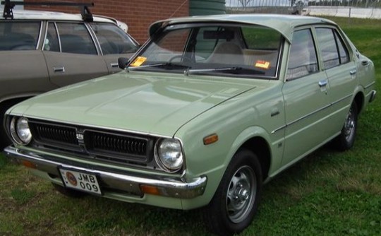1975 Toyota COROLLA