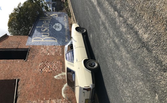 1974 Leyland P76 DELUXE