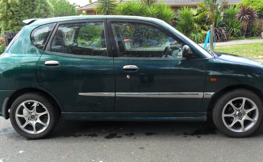 2004 Daihatsu Sirion GTVi