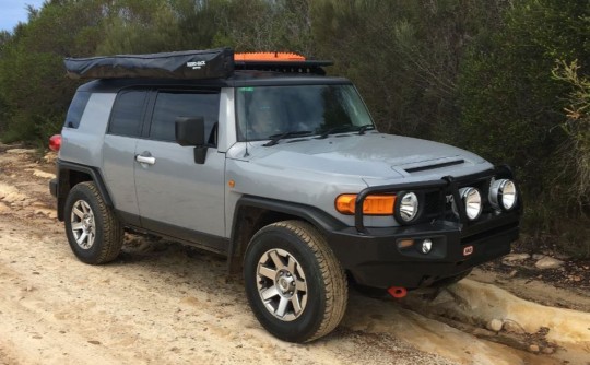 2016 Toyota FJ CRUISER