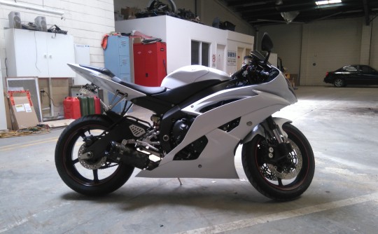 2010 Yamaha 599cc YZF-R6