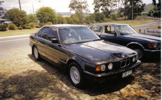 1992 BMW E34 535i Executive