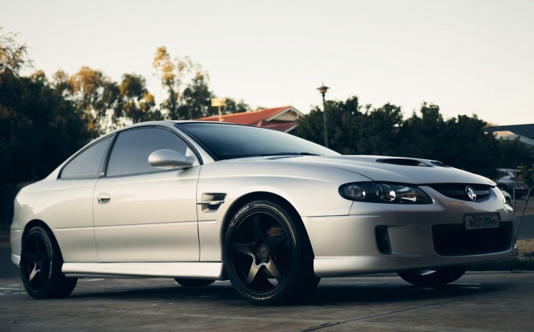 2002 Holden Monaro