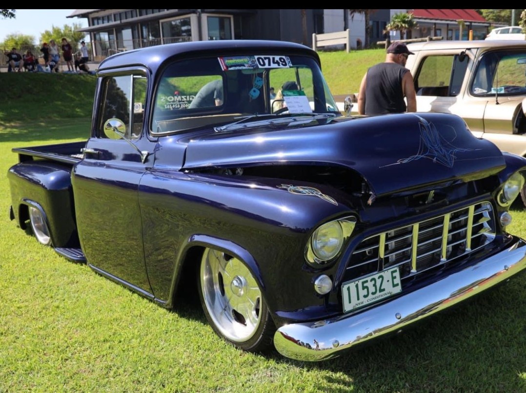 1955 Chevrolet 3100 Apache