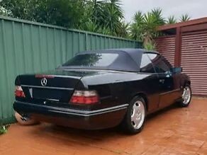 1993 Mercedes-Benz E220 CA