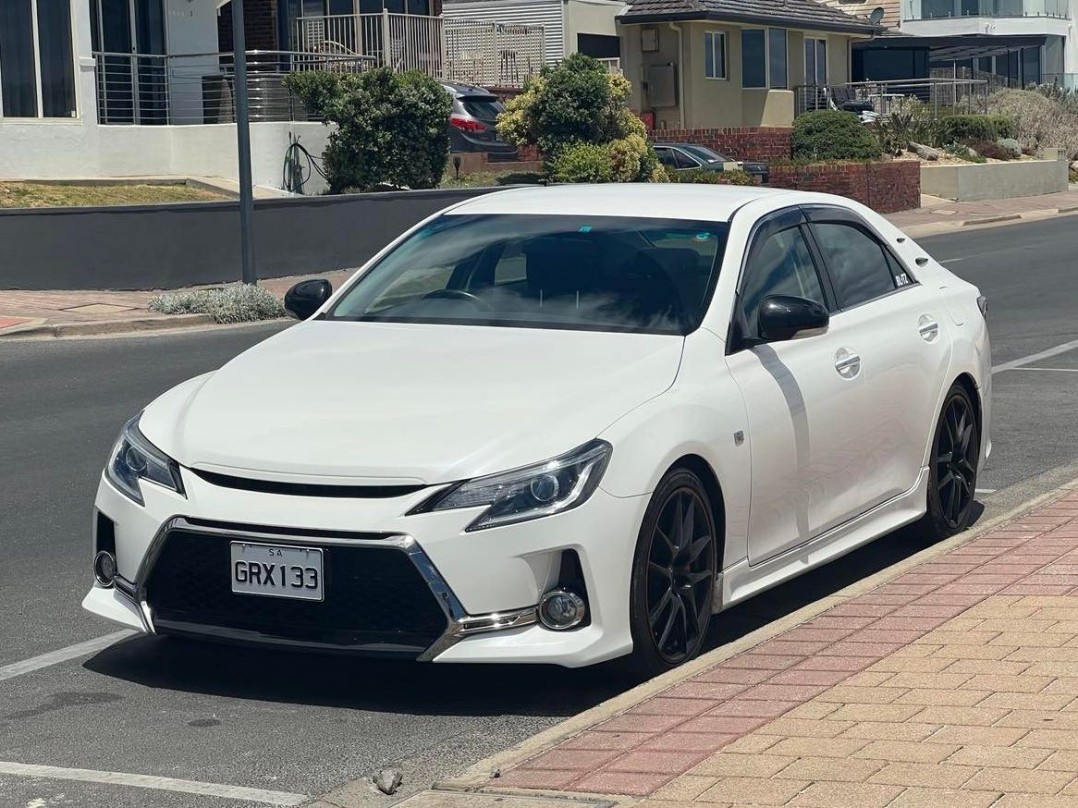 2014 Toyota Mark X