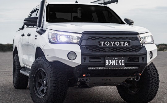 2018 Toyota HILUX SR5