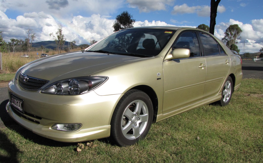 2004 Camry Sportivo
