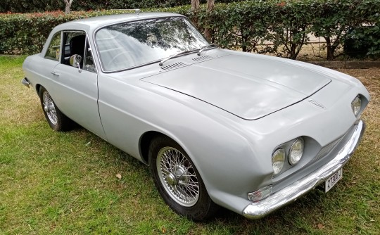 1967 Reliant Scimitar SE4 b