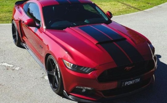 2017 Ford MUSTANG