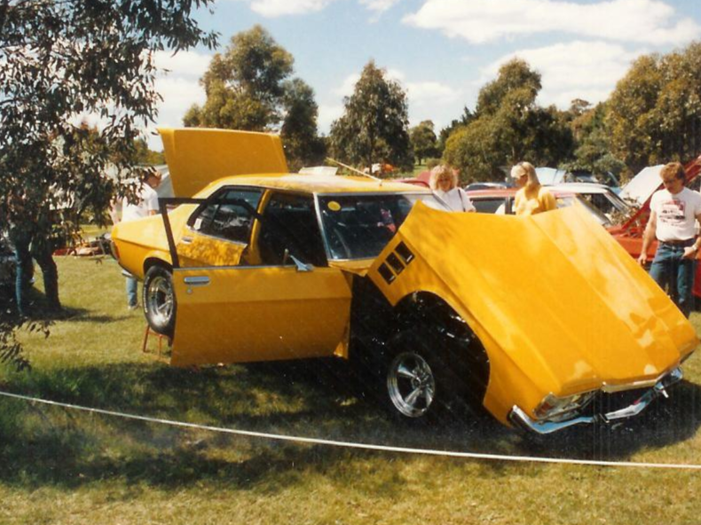 1974 Holden HQ GTS Monaro 4 door