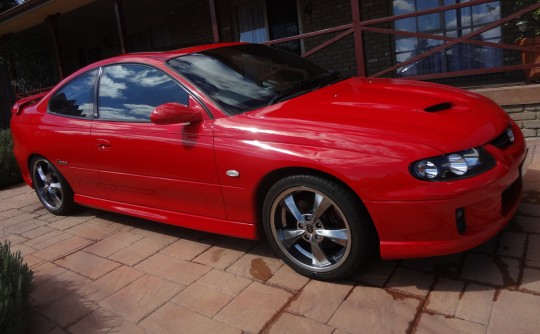 2005 Holden MONARO CV8