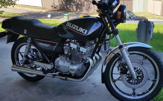 1981 Suzuki GSX 400 F