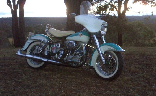 1964 Harley-Davidson Panhead duo glide