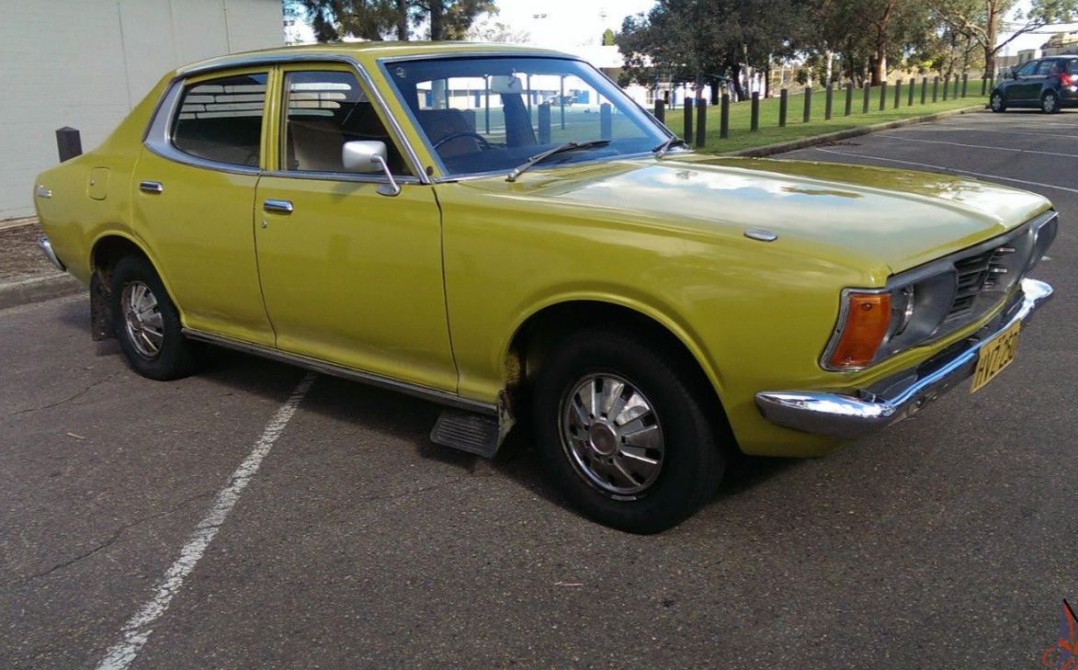 1976 Datsun 180B DELUXE