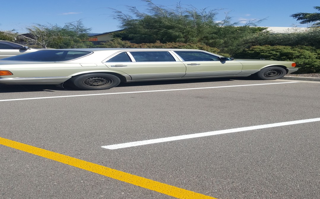 1988 Mercedes-Benz W126 500sel