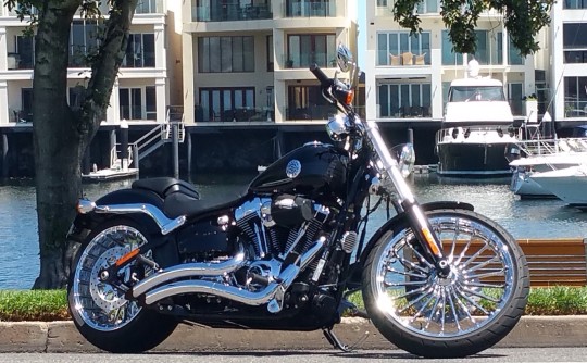 2015 Harley-Davidson Breakout