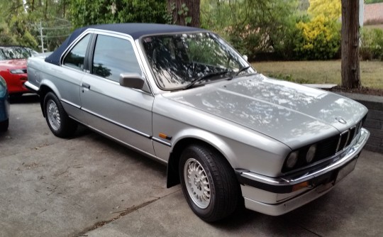 BMW 1986 E30 Baur convert 318i 