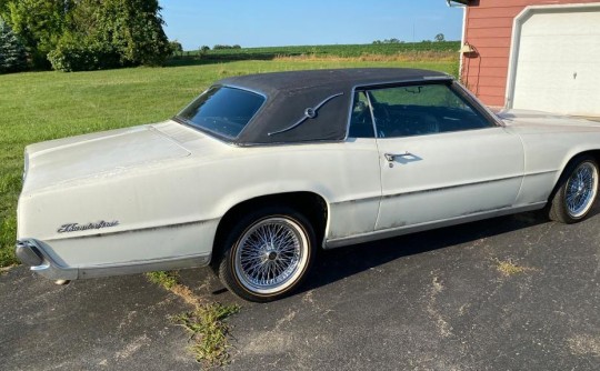 1967 Ford Thunderbird