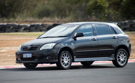 2005 Toyota COROLLA ASCENT SPORT