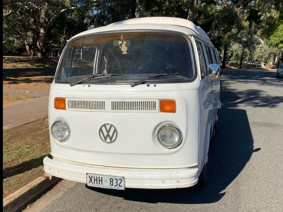 1976 Volkswagen KOMBI