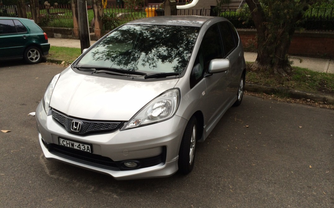 2012 Honda JAZZ VTi