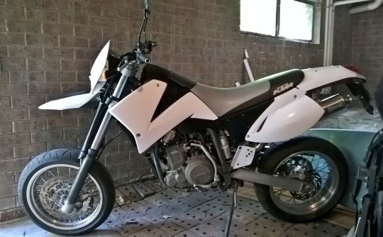 1999 KTM 625cc 640 LC4 (SM)