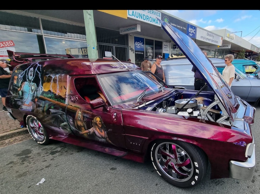 1975 HOLDEN PANEL VAN HJ