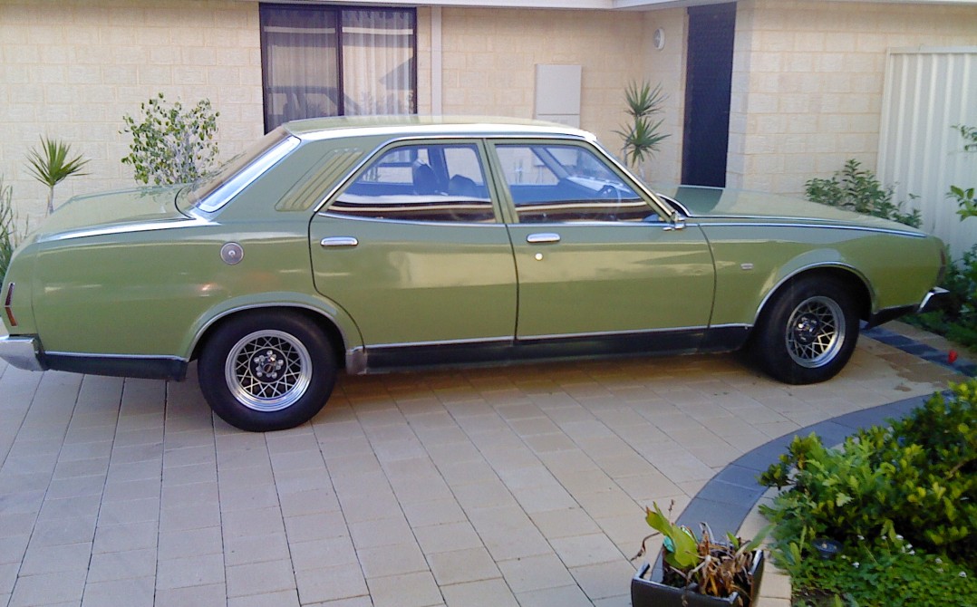 1974 Leyland P76 SUPER