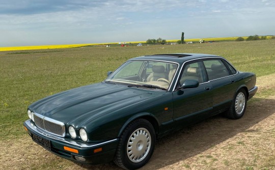 1995 Jaguar XJ6 3.2