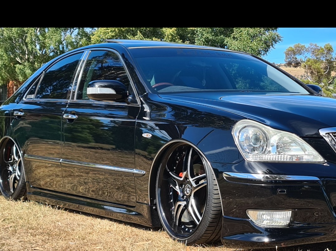2007 Toyota Majesta