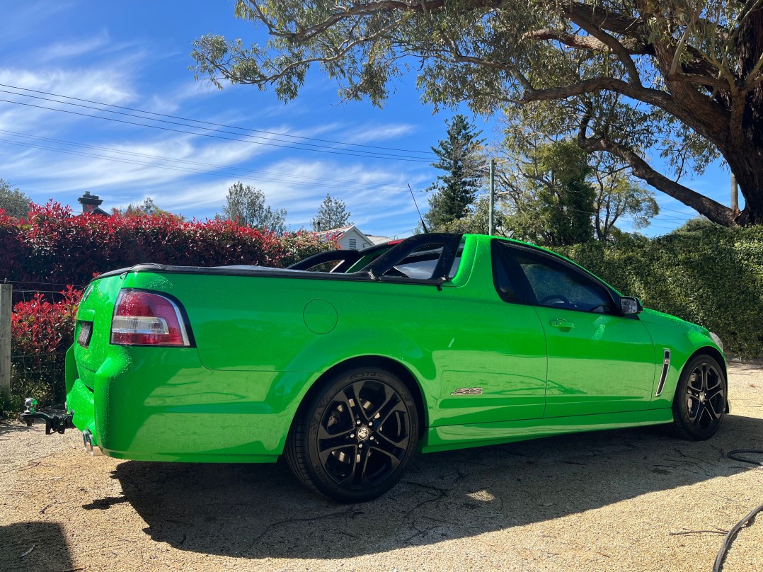 2015 Holden VF redline