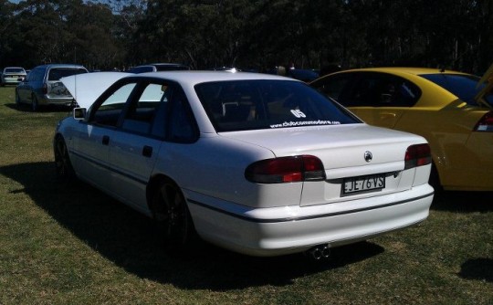 1996 Holden Commodore VS Acclaim