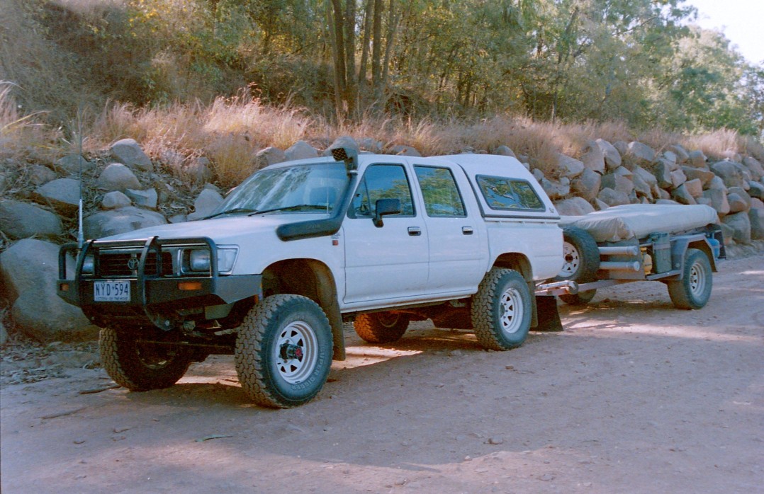 1998 Toyota HILUX (4x4)