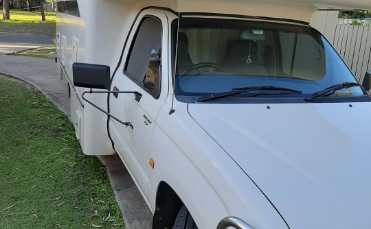 2001 Toyota/Matilda motorhome Hilux