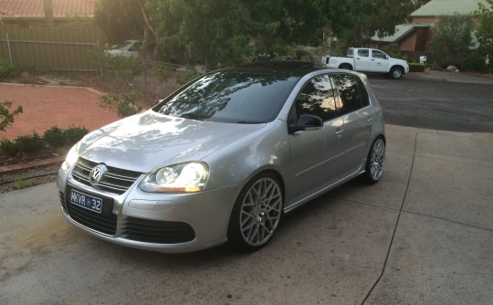 2006 Volkswagen GOLF R32