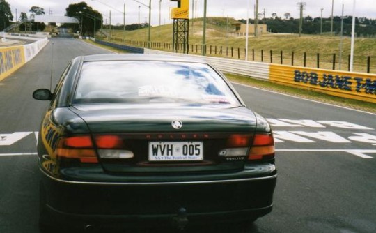 1998 Holden BERLINA