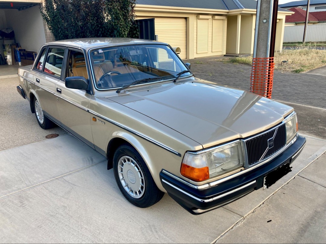 1990 Volvo 240 GL