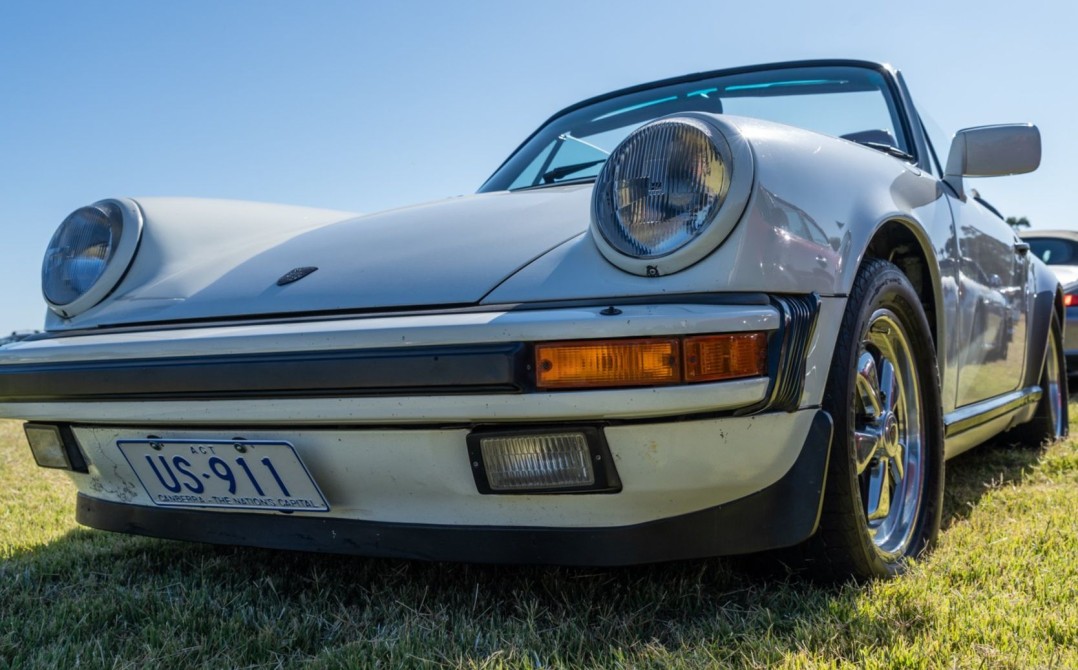 1985 Porsche 911 CARRERA