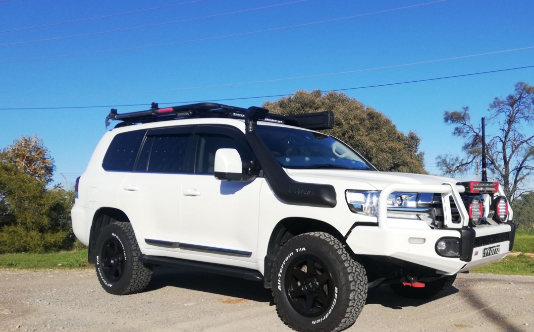 2016 Toyota VDJ 200 Landcruiser Sahara