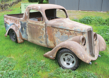 1935 Willys model 77