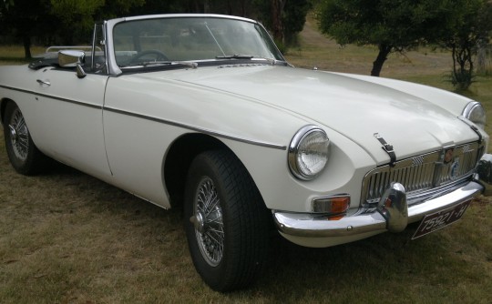 1967 MG B