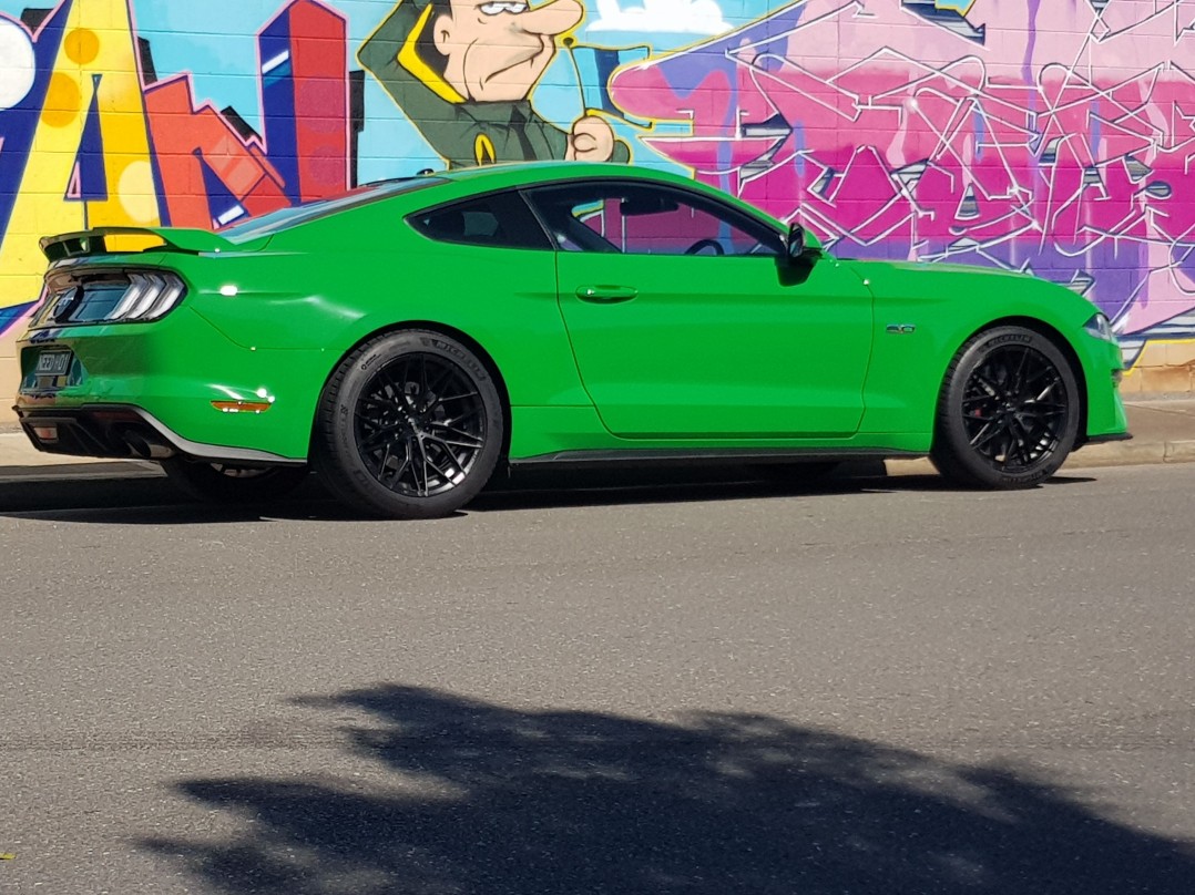 2019 Ford MUSTANG