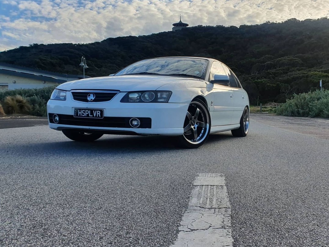2004 Holden Vy commodore