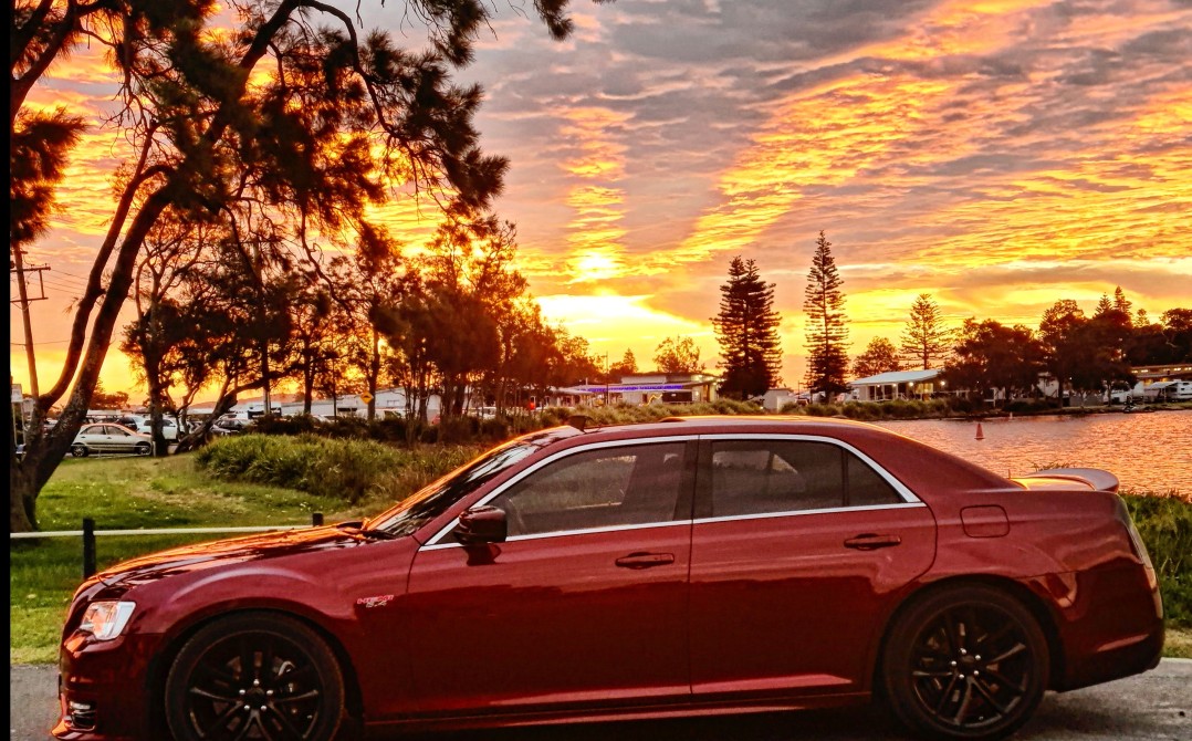 2018 Chrysler 300 SRT 6.4l