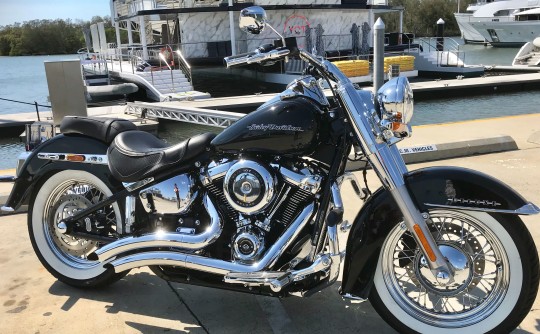 2019 Harley-Davidson FLDE DELUXE
